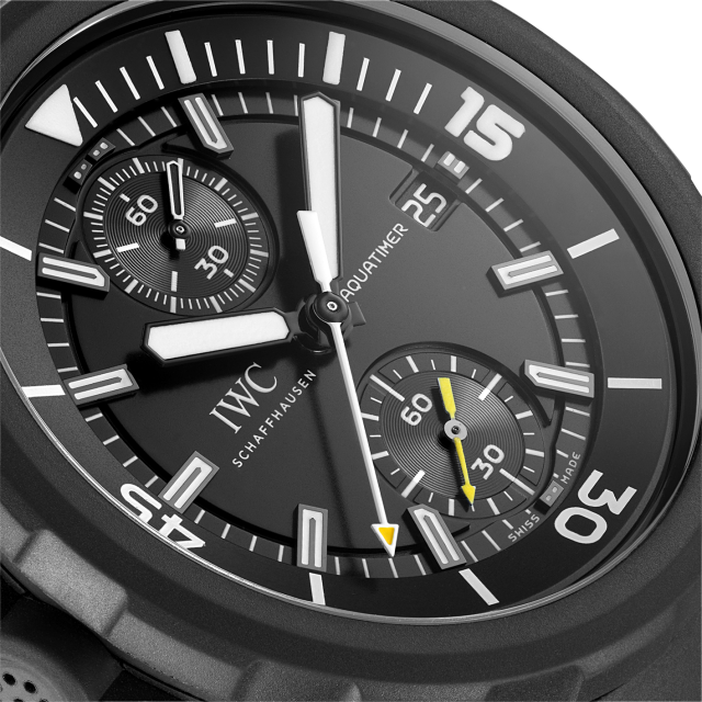 IW379502-Aquatimer Chronograph Edition Galapagos Islands-6