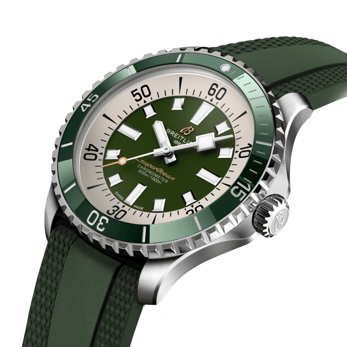 Breitling Superocean Automatic 44 Edelstahlgrün A17376A31L1S1-1