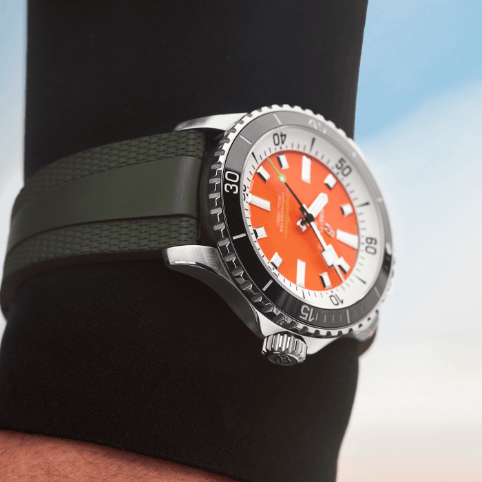 Breitling Superocean Automatic 42 Kelly Slater Edelstahl Orange A173751A1O1S1-4