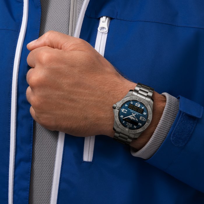 Breitling Aerospace Evo Titanium Blue E79363101C1E1-1