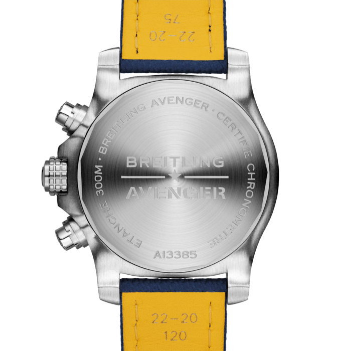 Breitling Avenger Chronograph 43 Edelstahlblau A13385101C1x1-3