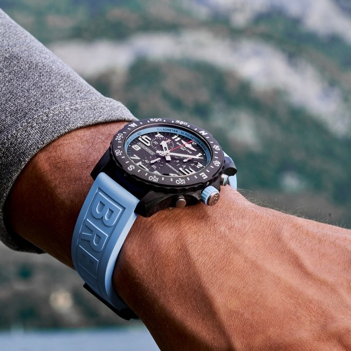 Breitling Langurance Pro Breitlight Black X82310281B1S1-4