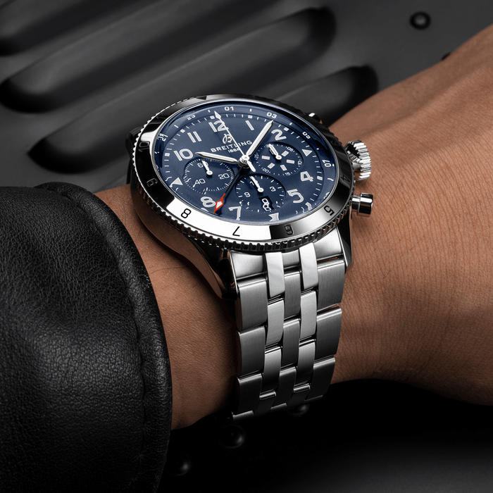Breitling Super Avi B04 Chronograph GMT 46 Hommage an Vought F4U Corsair Edelstahl Blau AB04451A1C1A1-4