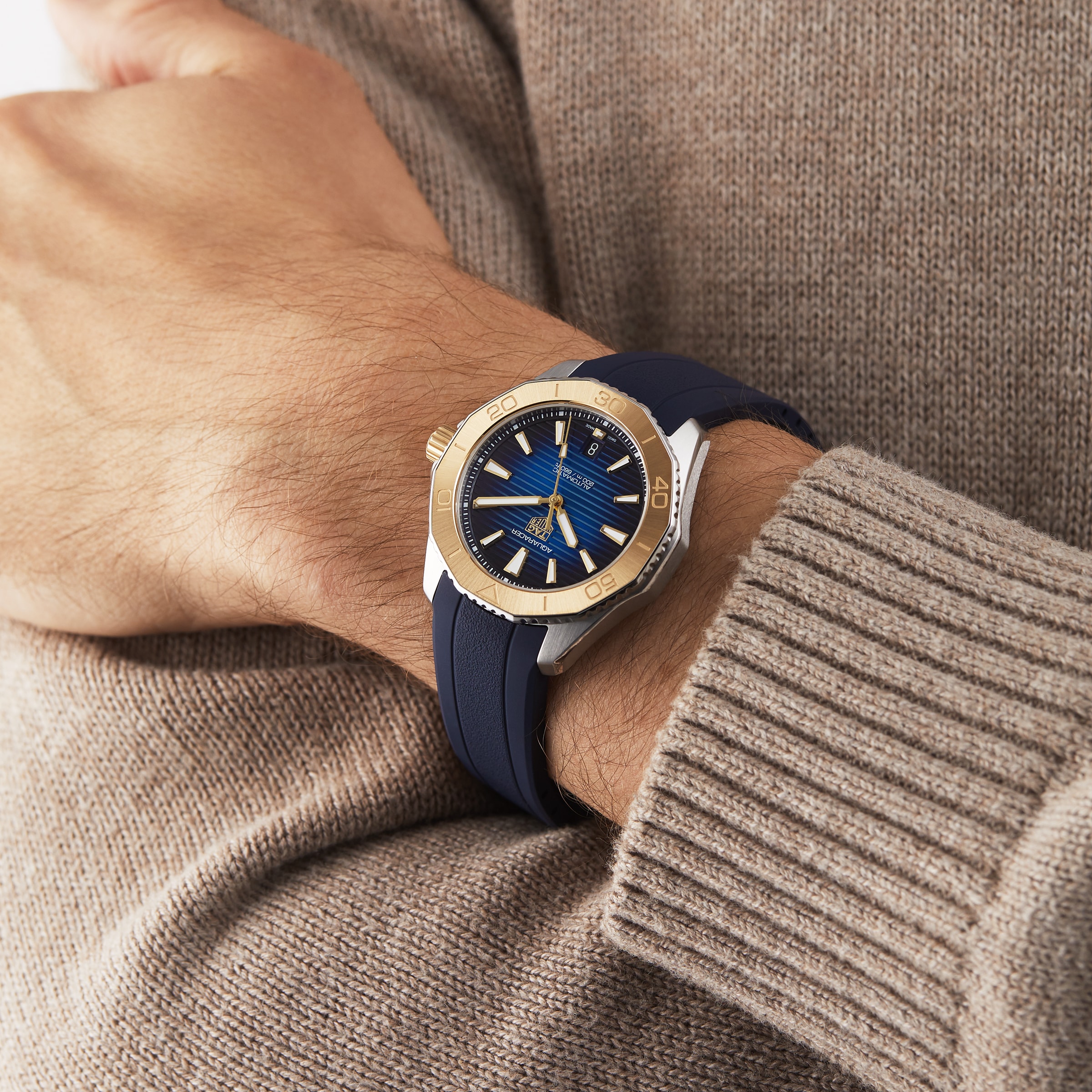 Tag Heuer Aquaracer Professional 200 40mm Herren Blue WBP2150.ft6210-7