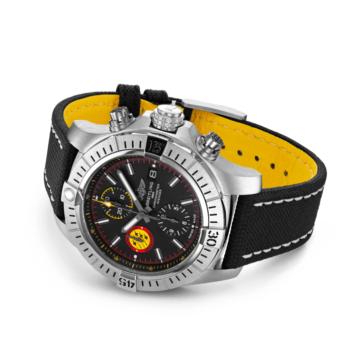 Breitling Avenger Chronograph 45 Schweizer Luftwaffe Edelstahl Schwarz A133171A1B1X1-2