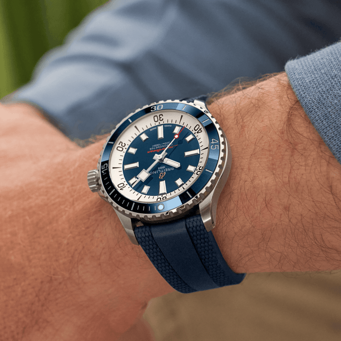 Breitling Superocean Automatic 42 Edelstahlblau A17375E71C1S1-4